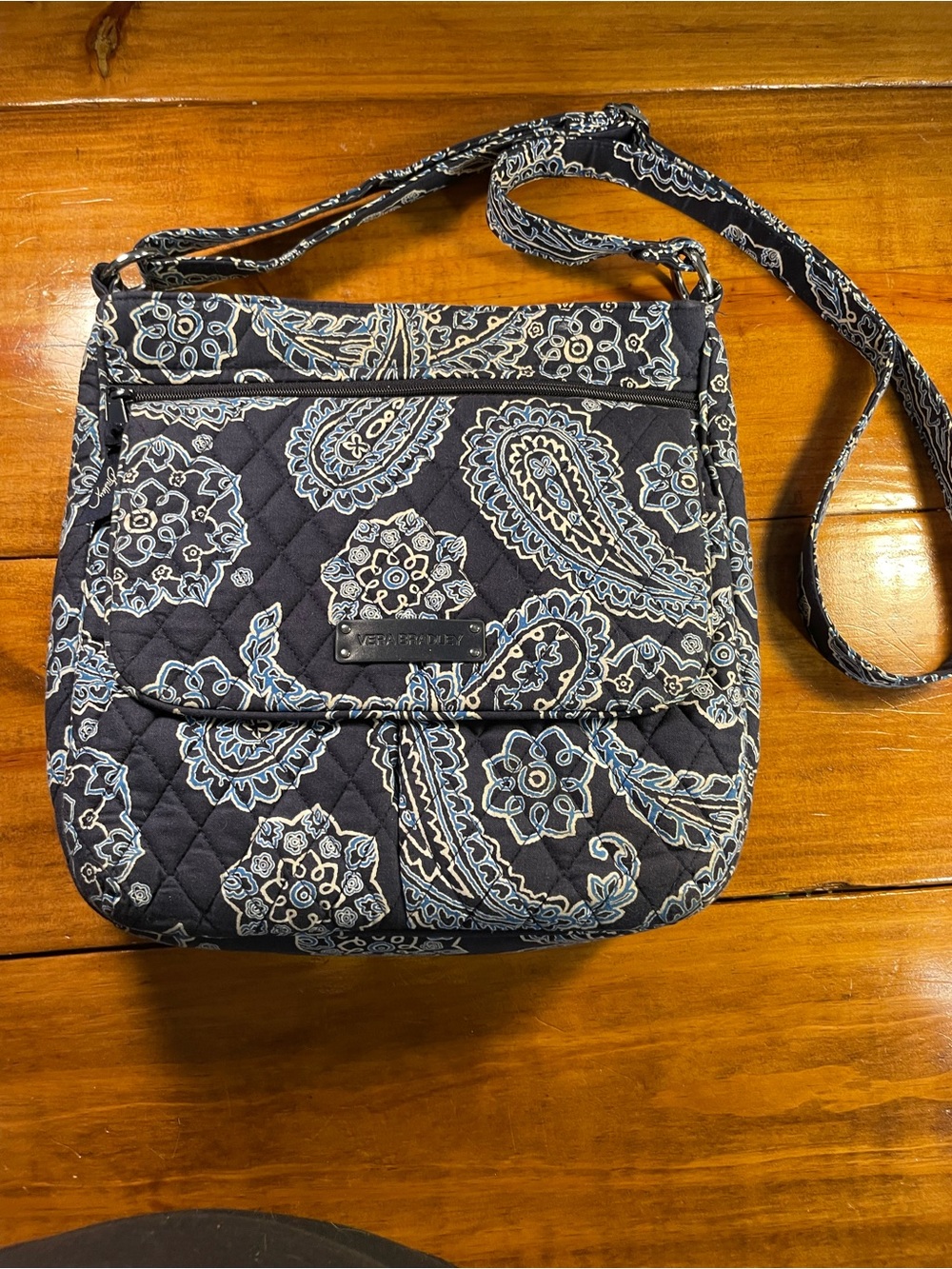 Vera Bradley Quilted Navy Paisley Crossbody - Max Hipster